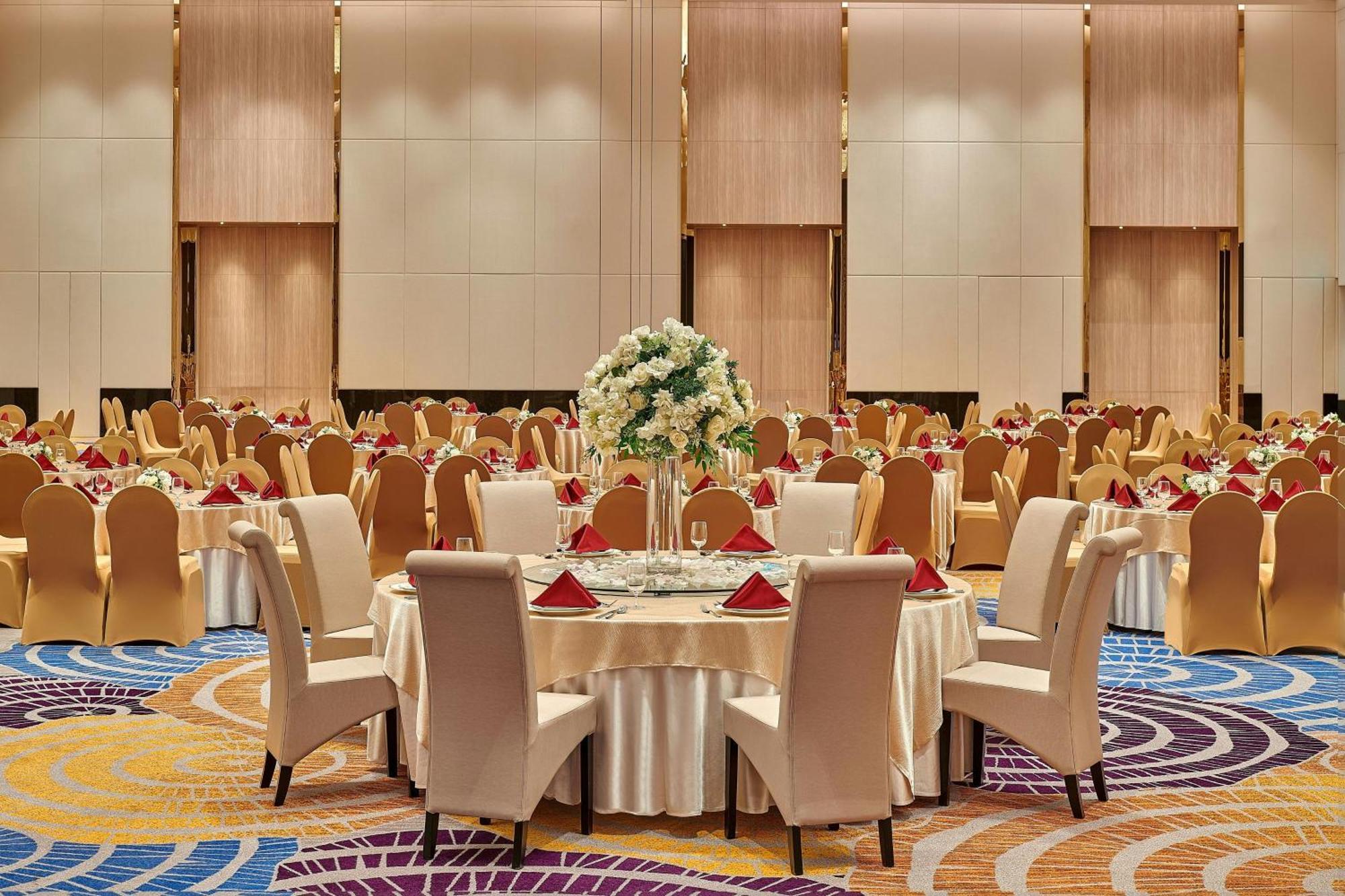 Courtyard By Marriott Setia Alam Hotell Eksteriør bilde